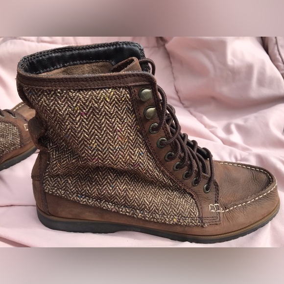 G.H. Bass & Co. Millie Herringbone Colorful Knit Side Laced Leather Boot - 8M - Picture 3 of 15